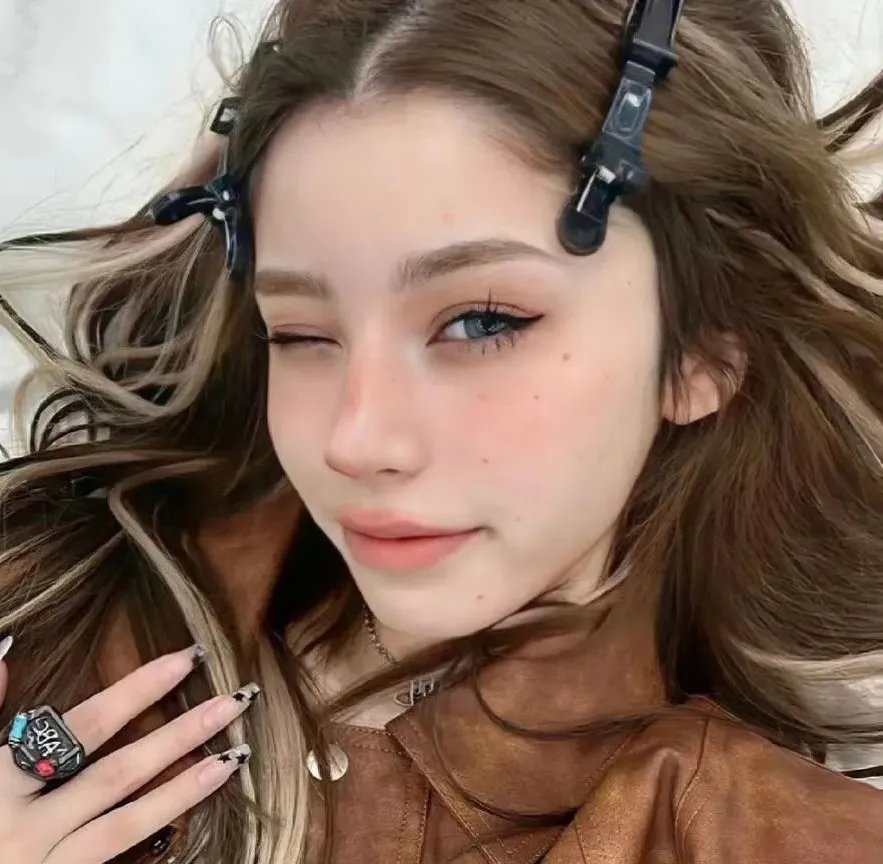 丫丫叉叉